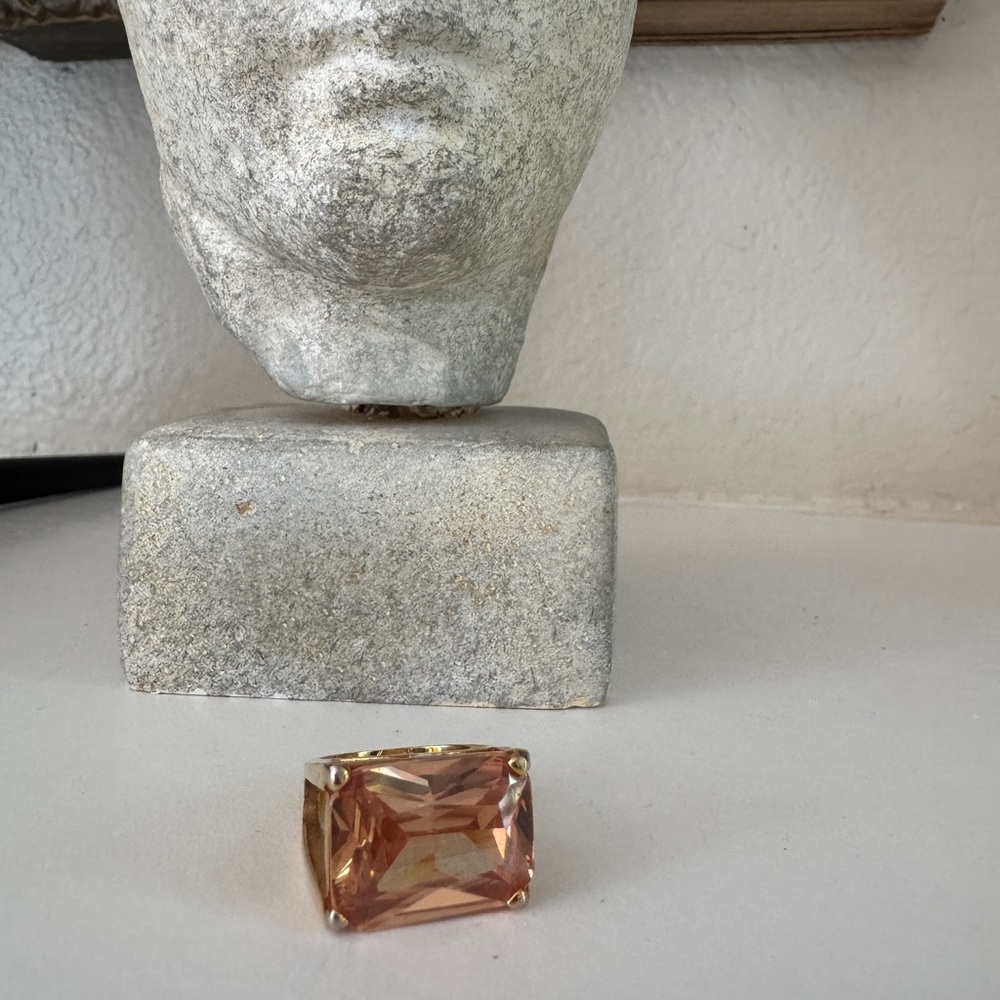 Vintage-Style Cocktail Ring | Emerald-Cut Peach Glass Stone |‎ Size 6.5